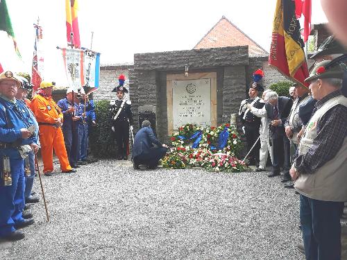 Pierpaolo Roberti (Assessore regionale Autonomie locali, Sicurezza e Politiche comunitarie) alla cerimonia di commemorazione dei morti di Marcinelle